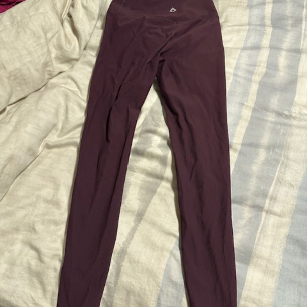 ARRO Leggings size medium